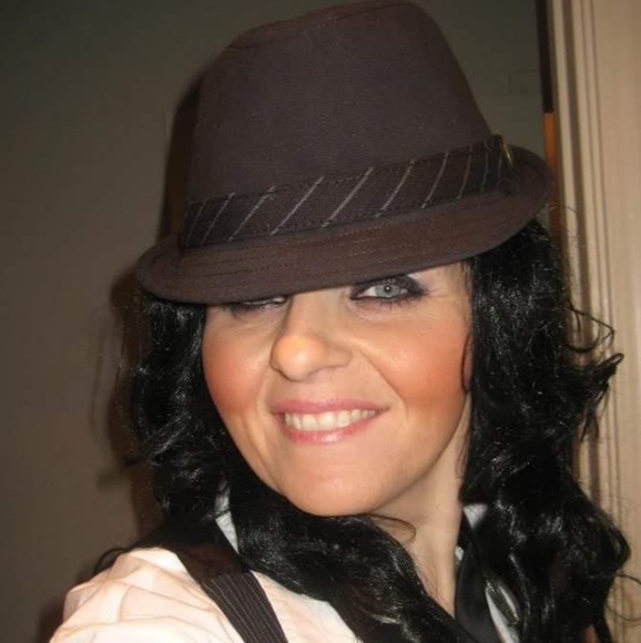 Meet your Posher, Jasmine - Picture 1 of 1